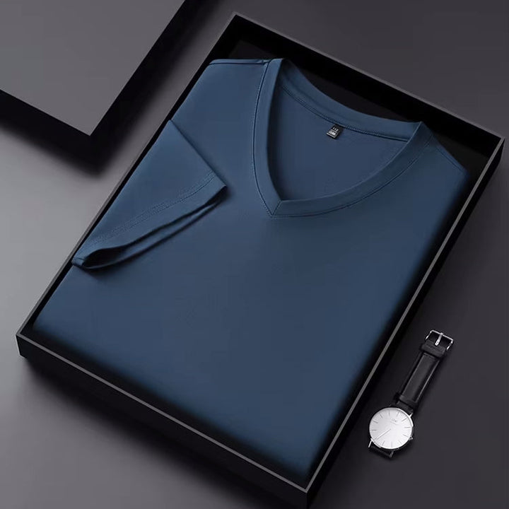Carter | V-Neck Tee
