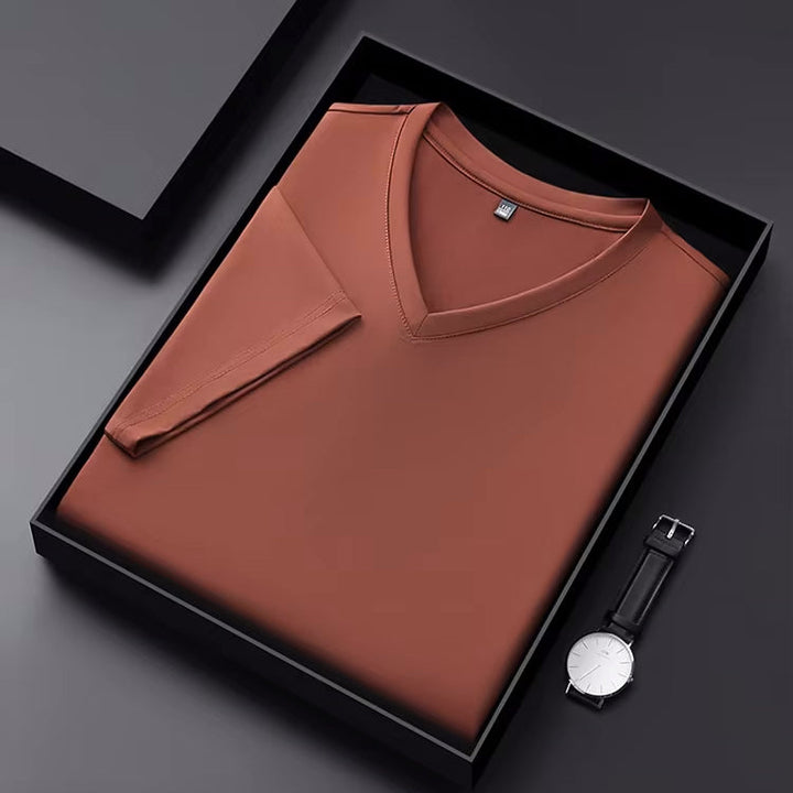Carter | V-Neck Tee