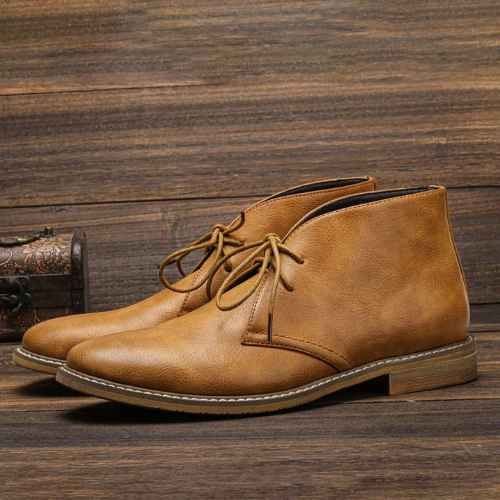 West | Chukka Boots